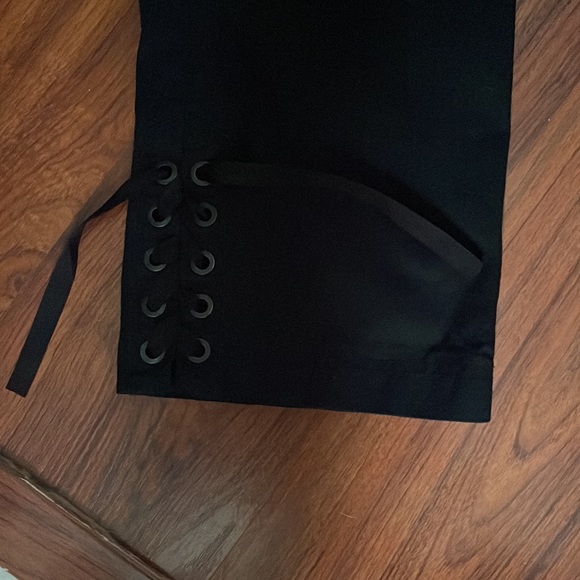 Express Capris size 3/4 - Picture 2 of 15